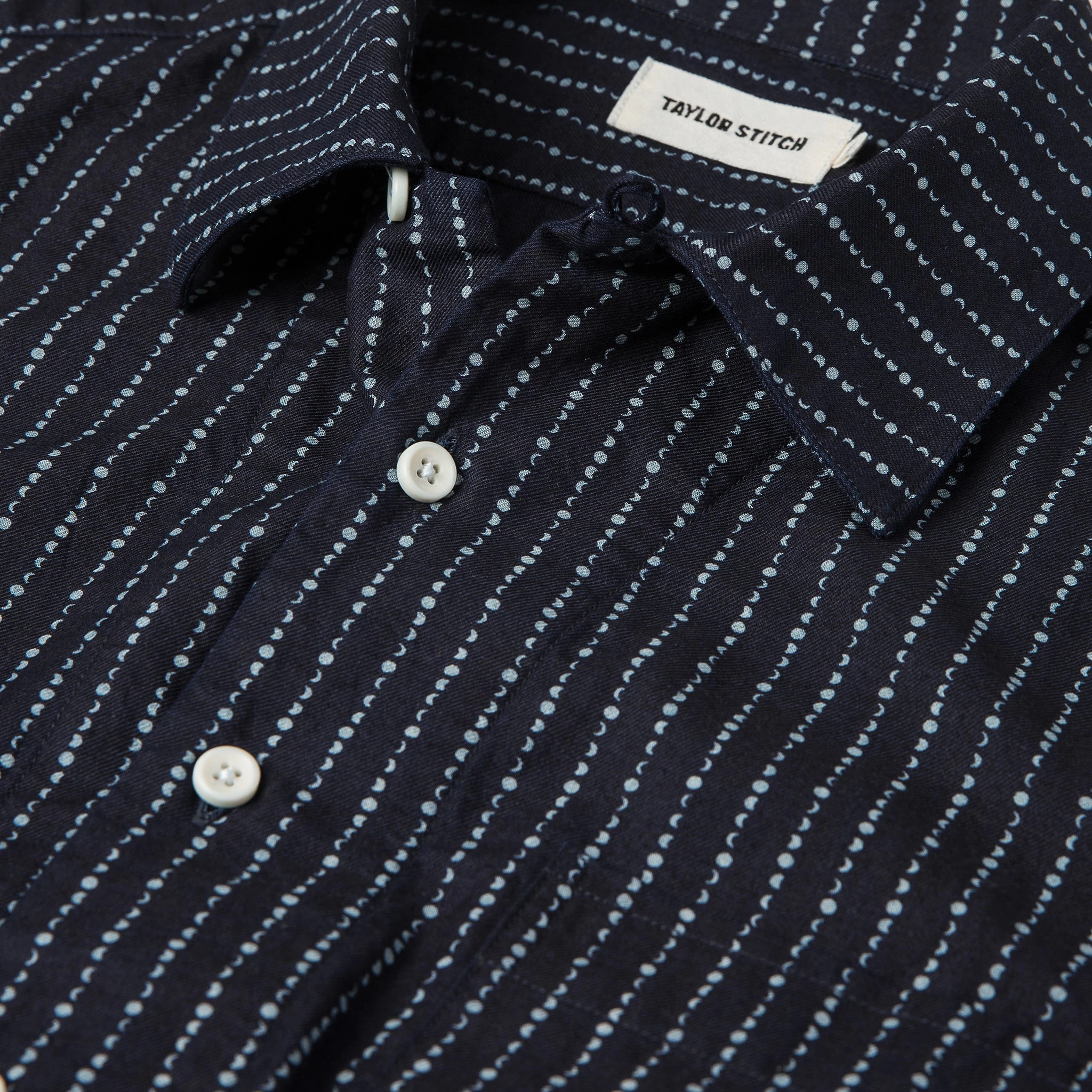 The Short Sleeve Hawthorne In Indigo Moon Phase 9 The Short Sleeve Hawthorne In Indigo Moon Phase - Image 7