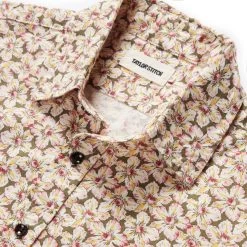 The Short Sleeve California In Coastal Flora -Fashion Clothes The Short Sleeve California CoastalFloral Detail1