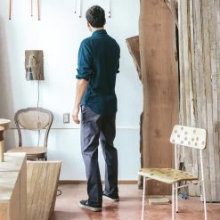 The Slim Chino In Organic Charcoal 13 The Slim Chino In Organic Charcoal -Fashion Clothes grey chino cropped 2