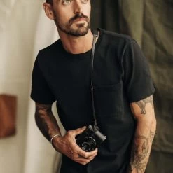 The Heavy Bag Tee In Black 12 The Heavy Bag Tee In Black -Fashion Clothes instock m q122 heavybagtee black 004