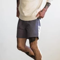 The Apres Short In Smoke Sixty Forty -Fashion Clothes instock m q123 Apres Short Smoke 60 40 005