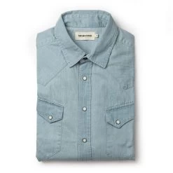 The Western Shirt In Washed Denim