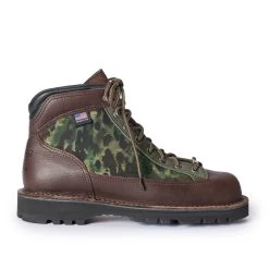 The Danner Ridge Boot In Painted Camo