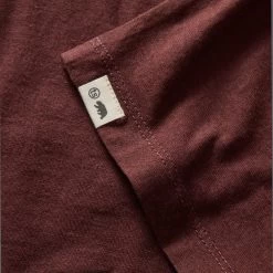 The Cotton Hemp Long Sleeve Tee In Burgundy -Fashion Clothes instock m q423 Cotton Hemp Long Sleeve Tee Burgundy 004