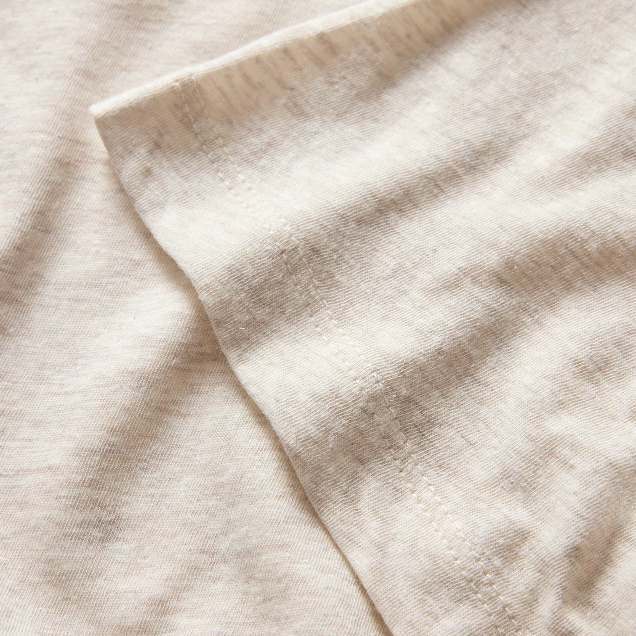 The Cotton Hemp Tee In Heathered Oat 9 The Cotton Hemp Tee In Heathered Oat - Image 7