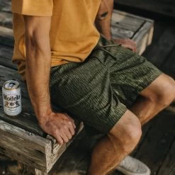 The Après Short In Rain Drop Camo -Fashion Clothes mens workshop Q219 apres short raindrop camo 025