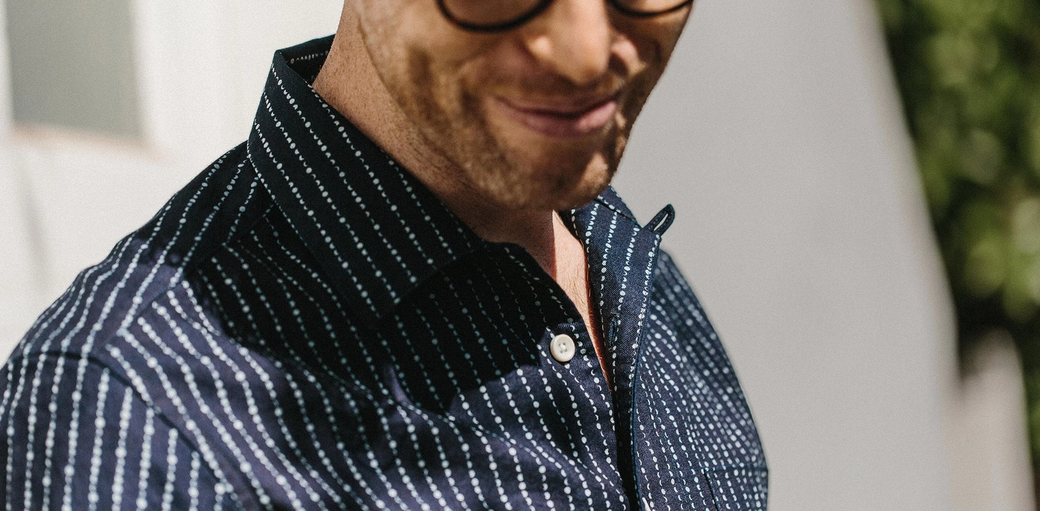 The Short Sleeve Hawthorne In Indigo Moon Phase 10 The Short Sleeve Hawthorne In Indigo Moon Phase - Image 8