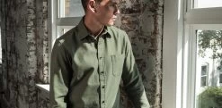 The Mechanic Shirt In Olive Reverse Sateen 21 The Mechanic Shirt In Olive Reverse Sateen -Fashion Clothes mens workshop Q419 mechanic olive 01