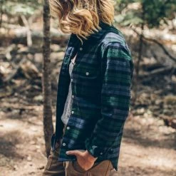 The Sierra Shirt In Blackwatch Plaid -Fashion Clothes womens workshop outdoors sierra blackwatch 011